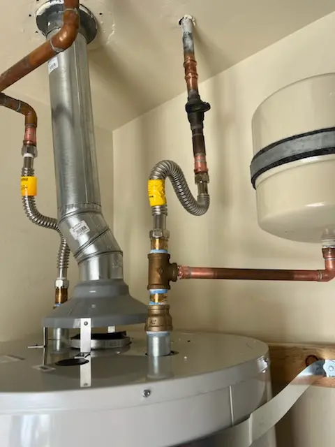 Water heater installation and plumbing repair in Canterbury Fields